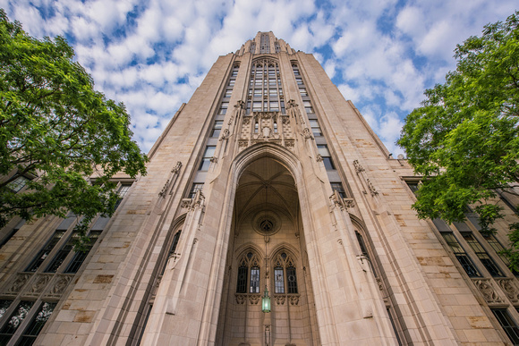 Looking up at the Cathedral of Learning in Pittsburgh