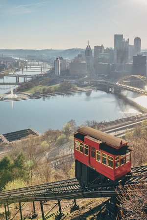 Duquesne Incline, the Pittsburgh skyline and the fountain in Point State Park