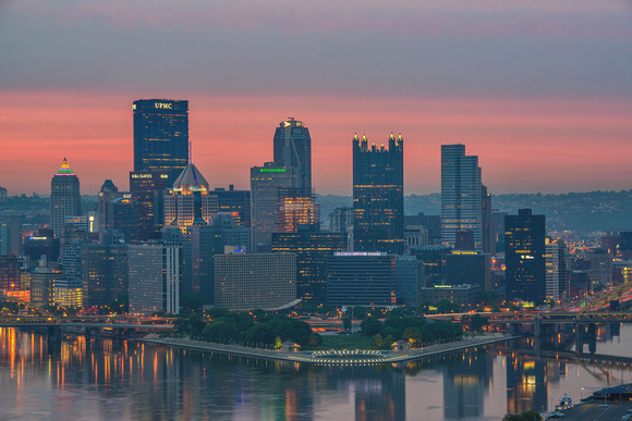 A red sky over Pittsburgh as seen from the West End Overlook