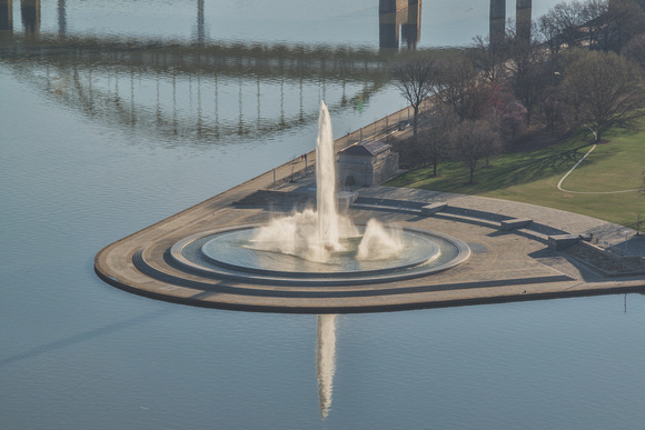 Fountain at Point State Park reflecting in the early morning in Pittsburgh