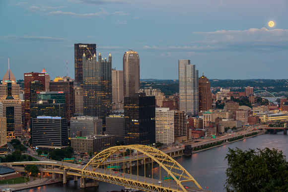 A shining supermoon over Pittsburgh