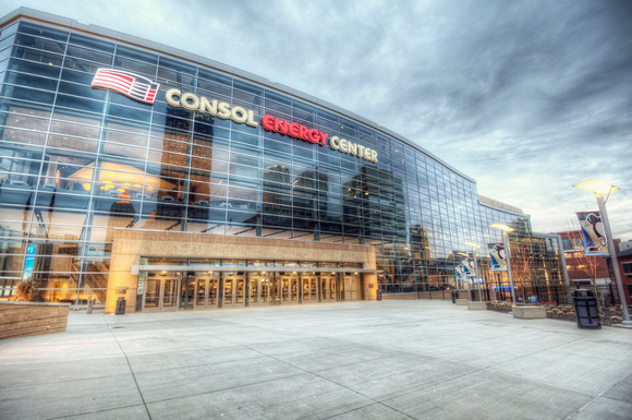 Pittsburgh reflected in CONSOL Energy Center HDR