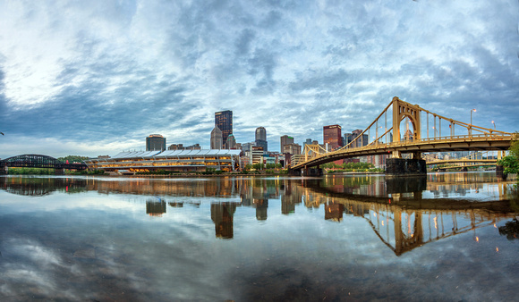 Panorama of Pittsburgh on a cloudy morning
