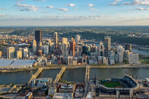 Aerial view of Pittsburgh from the North Shore