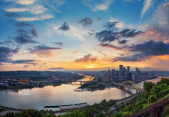 A beautiful sunrise over Pittsburgh from Mt. Washington