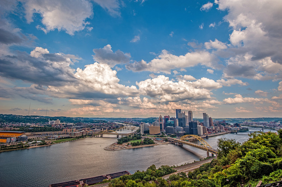 A beautiful day over the Pittsburgh skyline HDR