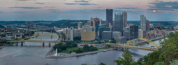 Panorama of the supermoon over the Pittsburgh skyline
