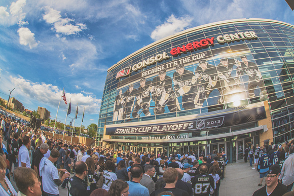 Fans gather outside of CONSOL Energy Center