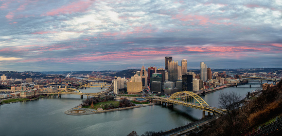 Panorama of a beautiful sky over Pittsburgh at dusk