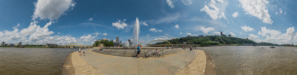 360 degree panorama of Pittsburgh from Point State Park