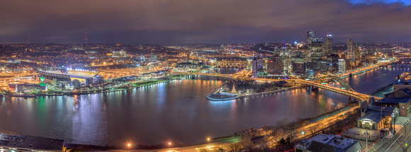 Panorama of Pittsburgh from above Mt. Washington
