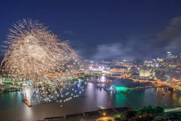 Pittsburgh Bicentennial Celebration and Fireworks - 049
