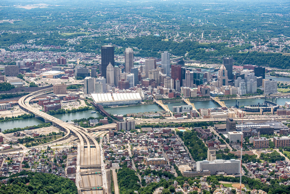 Approaching Pittsburgh from the North from the air