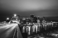 Black and white view of the Pittsburgh skyline frmo the Ft. Pitt Bridge