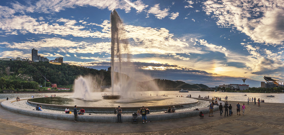 Panorama of the fountain at Point State Park in Pittsburgh at dusk