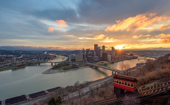 A beautiful winter sunrise in Pittsburgh