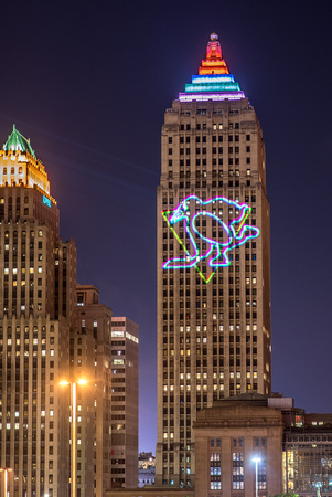 Pens logo on the Gulf Tower in Pittsburgh