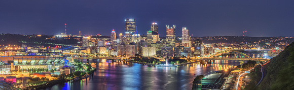 Panorama of Pittsburgh from the West End Overlook at night