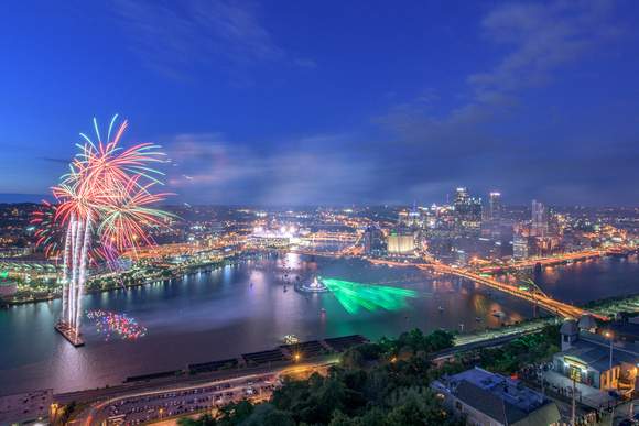 Pittsburgh Bicentennial Celebration and Fireworks - 039