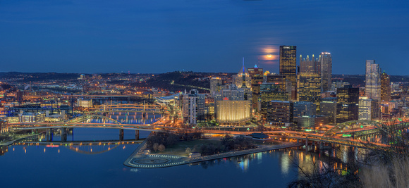 Panorama of the full over Pittsburgh at the blue hour - Print