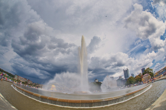 The fountain at Point State Park in Pittsburgh and the Giant Rubber Duck HDR