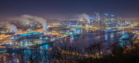 View of Pittsburgh from the West End Overlook in the winter