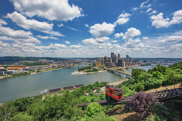 A picture perfect day in PIttsburgh from the Duquesne Incline