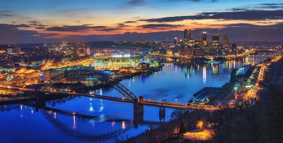 Panorama of Pittsburgh during the first sunrise of 2017 from the West End Overlook