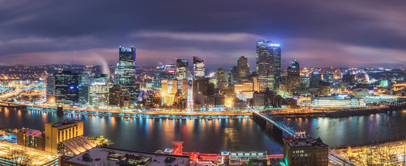 Panorama of Pittsburgh on a cloudy winter morning
