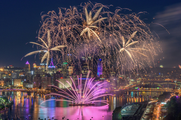July 4th, 2017 fireworks in Pittsburgh