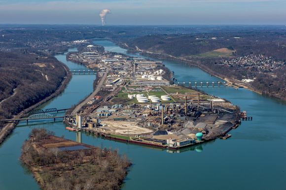 An aerial view of Neville Island on the Ohio River in Pittsburgh