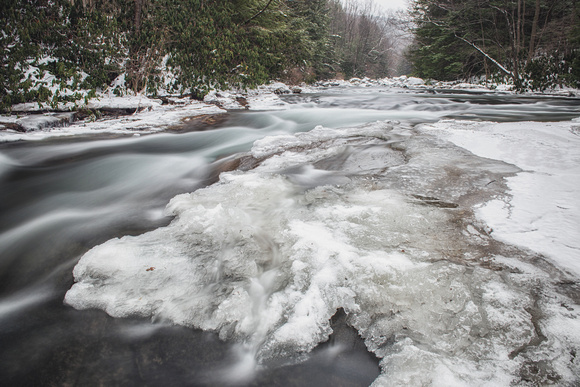 Big rapids and litle rapids at Flatrock at Ohiopyle State Park in the winter