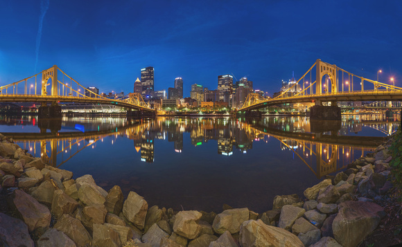Panorama of the North Shore before sunrise in Pittsburgh