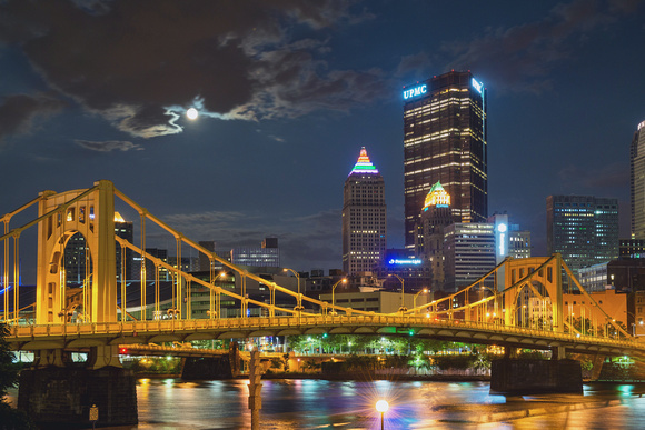Supermoon over the Pittsburgh skyline from the North Shore
