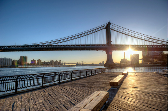 Sunflare through the Manhattan Bridge in HDR