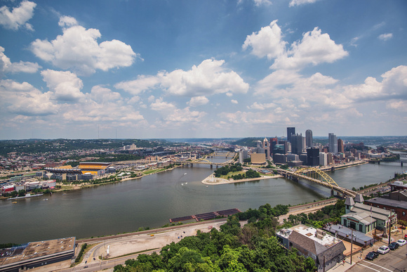 Wide angle view of Pittsburgh from Mt. Washington on a sunnday day