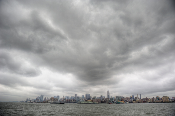 Gloomy skyline over New York City HDR