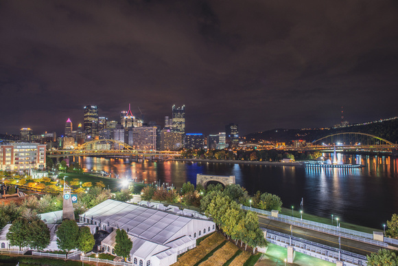 Wide angle view of the North Shore and Pittsburgh skyline