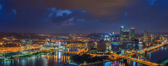 Panorama of the Pittsburgh skyline before dawn breaks