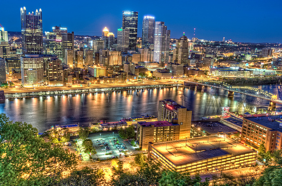 Station Square and the Pittsburgh skyline HDR