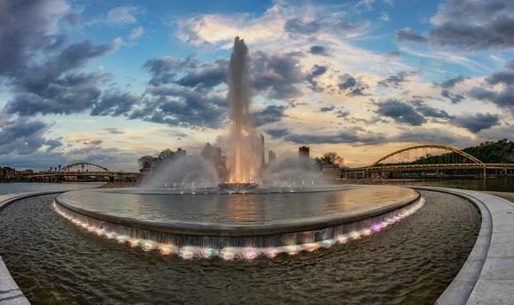 Panorama of the Fountain at Point State Park in Pittsburgh