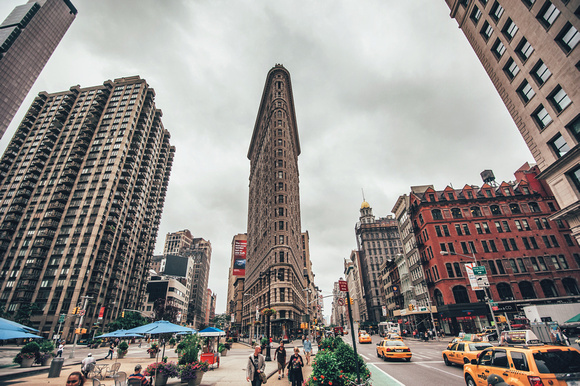 Flatiron Building in New York City on a cloudy day