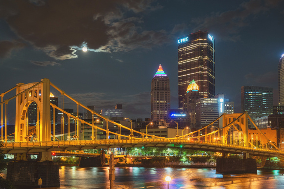 Clouds and the Pittsburgh Supermoon