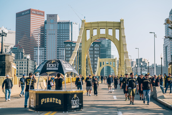 Pittsburgh Pirates vs. San Francisco Giants - Wild Card Game (12 of 63)