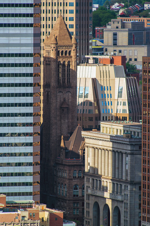 The Courthouse in Pittsburgh stands tall