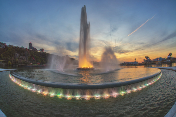 The fountain in Point State Park glows at dusk
