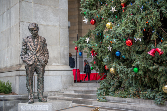 Richard Caliguiri Statue and the Christmas tree at the Pittsburgh City County Building