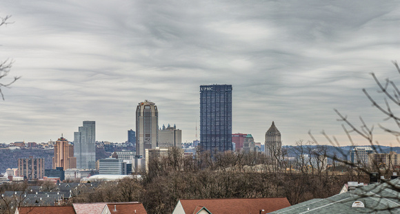 Wavy clouds over the Pittsburgh skyline on a cloudy day