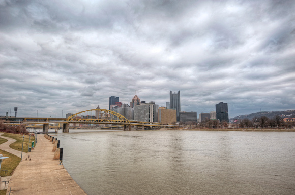 The North shore and a cloudy Pittsburgh skyline HDR