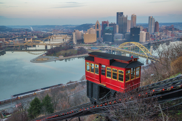 The Duquesne Incline and Pittsburgh skyline as seen in the winter